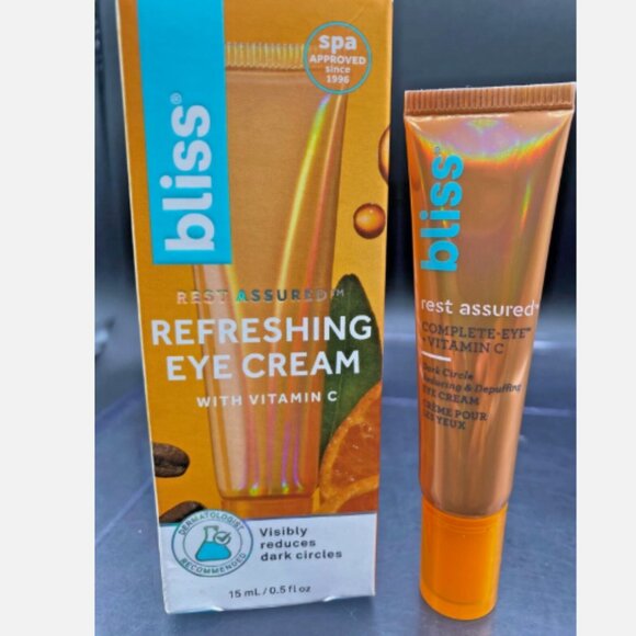 Bliss - Rest Assured Refreshing Eye Cream W/Vitamin C - Dark Circle - 0.5 Fl Oz - Picture 2 of 3